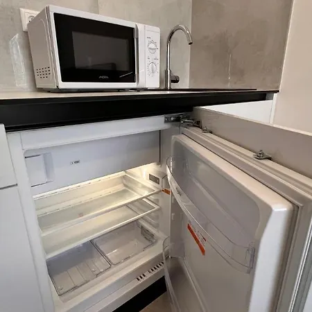Apartment Air Conditioned 1 Vienna Gate, 1 *