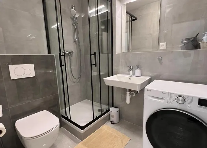 Air Conditioned 1 Vienna Gate, 1 Apartament Bratislava