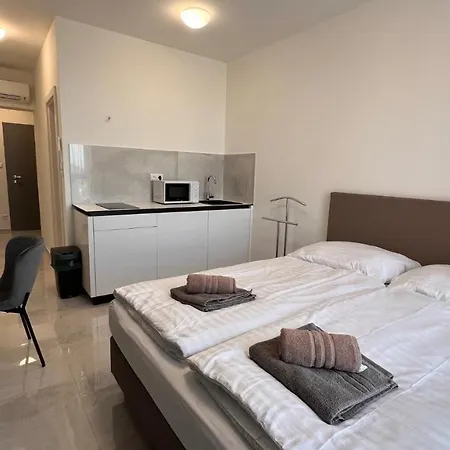 Daire Air Conditioned 1 Vienna Gate, 1