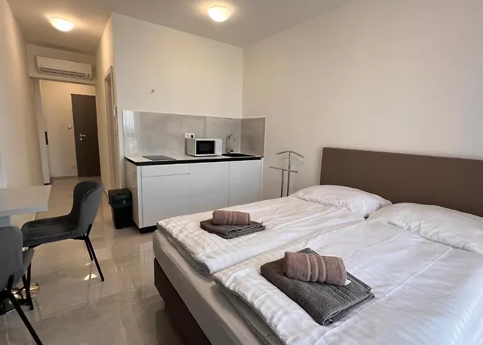 Daire Air Conditioned 1 Vienna Gate, 1